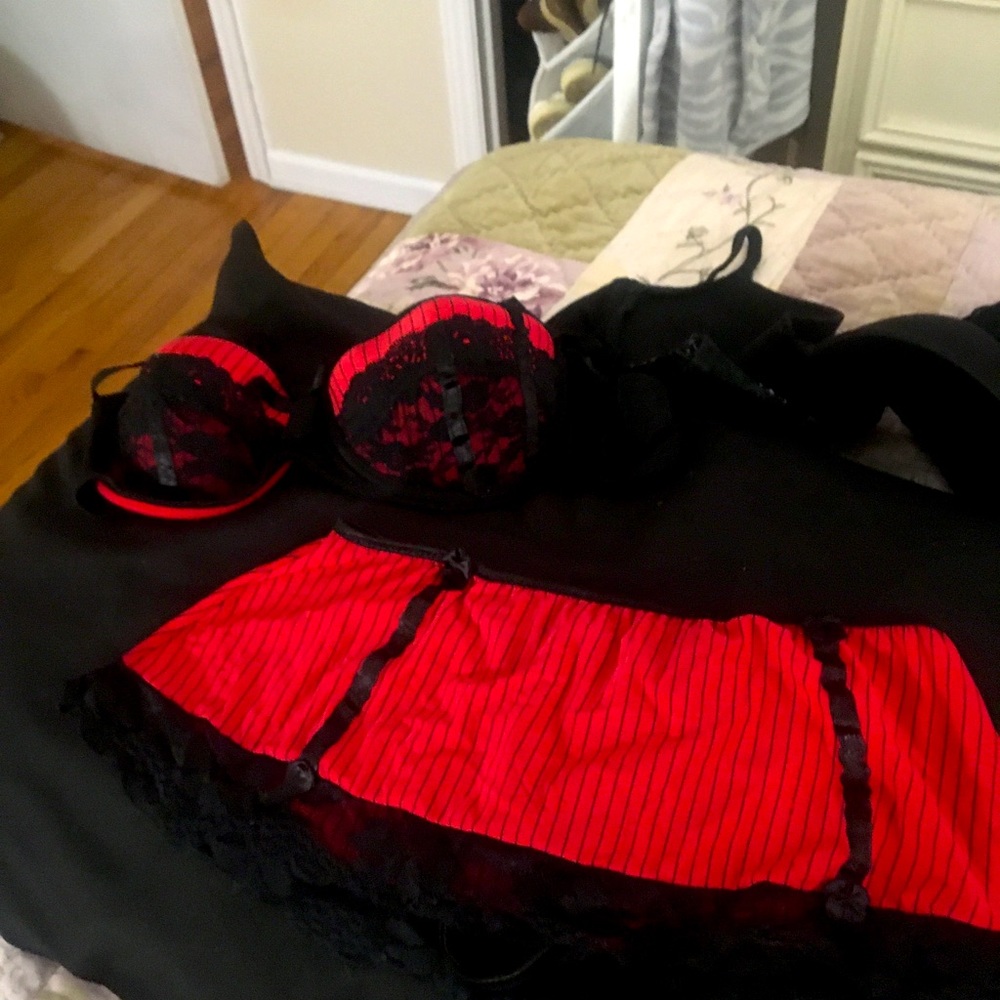 Gorgeous lingerie set!!